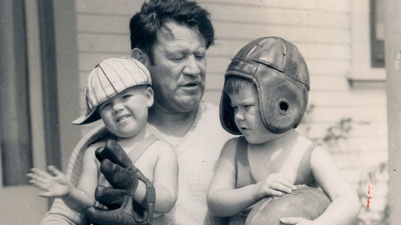 Famed athlete, Olympian Jim Thorpe's remains to stay in Pennsylvania